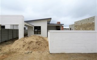 3 Bedroom House in Southfork