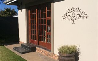 1 Bedroom Flat in Queenstown