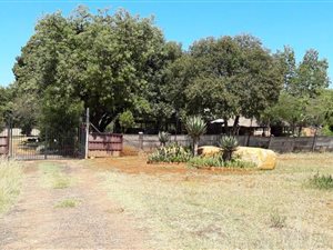 2 ha Farm in Bon Accord