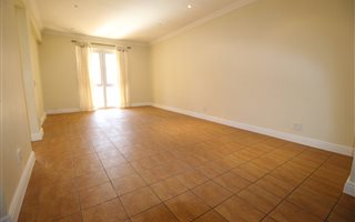 2 Bedroom Apartment in Elton Hill