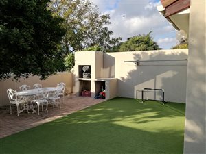 4 Bed House in Stellenberg