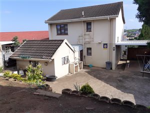 3 Bed House in Castlehill