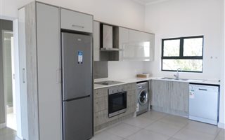 2 Bedroom Apartment in Fourways