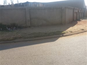 296 m² Land available in Kwa Thema