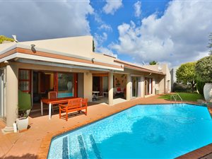 4 Bed House in Northcliff