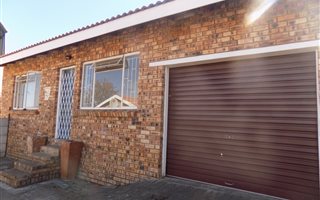 2 Bedroom Apartment in Fochville
