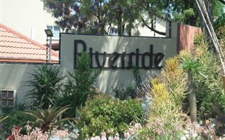 2 Bedroom Apartment in Newlands