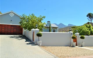 4 Bedroom House in Fairway Heights