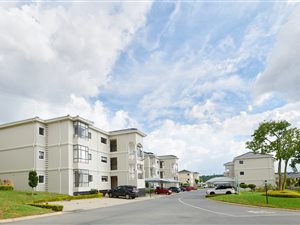 3 Bed Apartment in Fourways