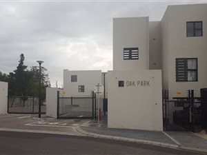 2 Bed Apartment in Oakglen
