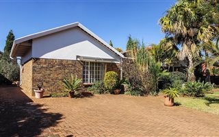 3 Bedroom House in Dorandia