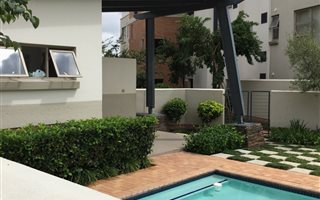 2 Bedroom Apartment in Lonehill