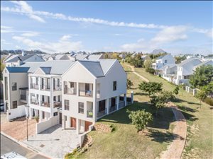 3 Bed House in Welgevonden Estate