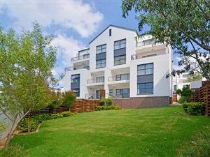 3 Bed Townhouse in Oakdene