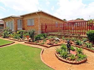 3 Bed House in Solheim