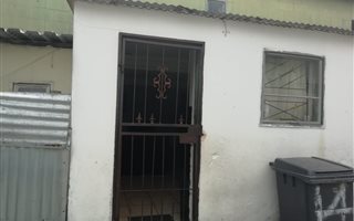 2 Bedroom House in Mitchells Plain