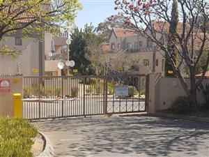 2 Bed Apartment in Halfway Gardens