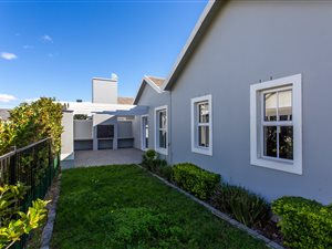 3 Bed House in Val de Vie