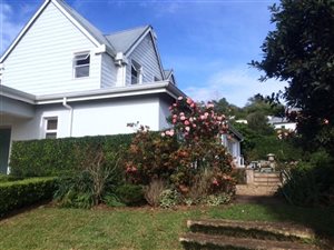 3 Bed Townhouse in Clarendon