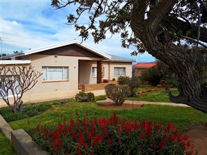 3 Bed House in Ashton