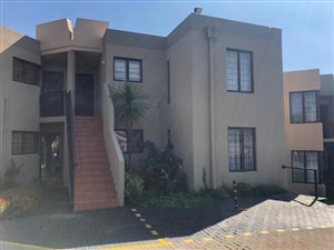 2 Bed Townhouse in Glenvista