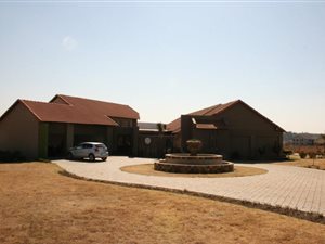 5 Bed House in Blue Saddle Ranches