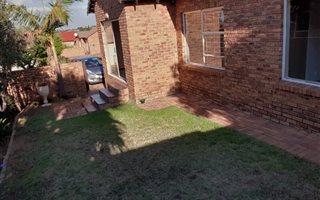 3 Bedroom Townhouse in Honeydew