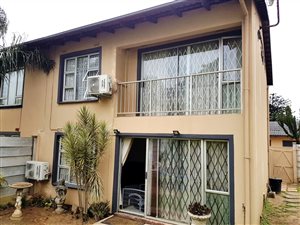 3 Bedroom Duplex in Avoca