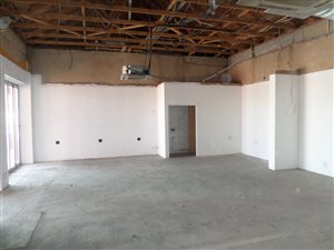 402 m² Retail Space in Ferndale