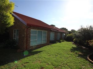 3 Bed House in Nigel Central