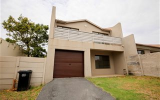 3 Bedroom Townhouse in Greenfields
