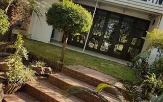 2 Bedroom Townhouse in St Andrews