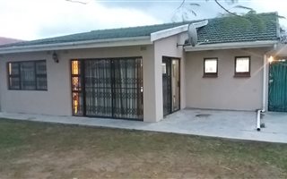 3 Bedroom House in Montclair
