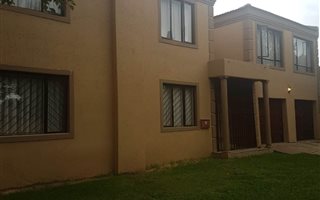 7 Bedroom House in Clayville East