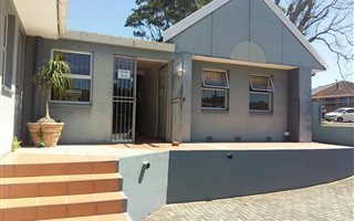 270 m² Commercial space in Vincent