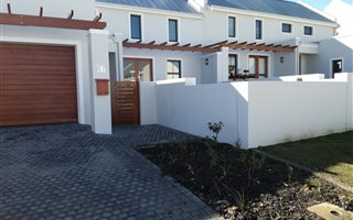 3 Bedroom House in Graanendal