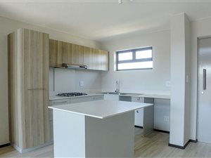 2 Bed Apartment in Broadacres
