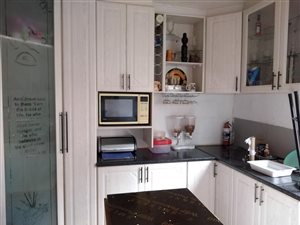 2 Bed Apartment in Umzinto