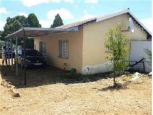 2 Bed House in Acaciaville