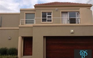 3 Bedroom Cluster in River Club