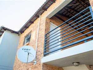 2 Bed Apartment in Benoni North