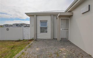 2 Bedroom House in Parklands