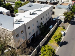 1 Bed Apartment in Dennesig