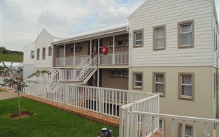 1 Bedroom Apartment in Erasmus Park