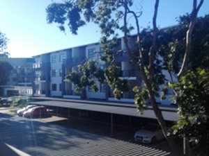2 Bed Apartment in Athlone Park
