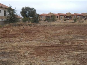 471 m² Land available in Doringkruin
