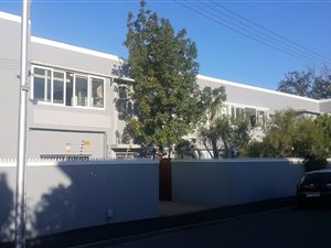 2 Bedroom Apartment in Claremont Upper