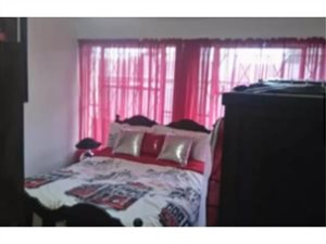 2 Bed Flat in Birchleigh