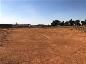 1 ha Land available in Commercia