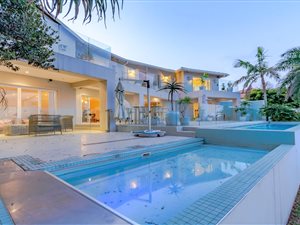 5 Bed House in Umhlanga Rocks
